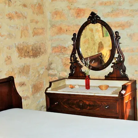 Casa De S. Miguel تومار
